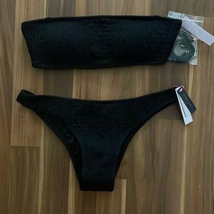 VS bikini - NWT - Size Medium